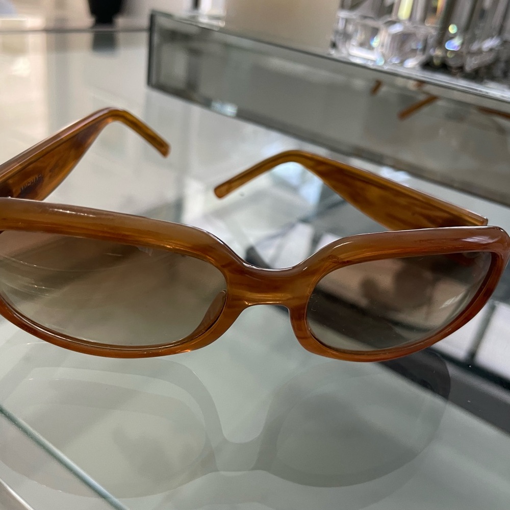 Michael Kors M2634S Womens Rectangular Sunglasses Red Frame Gradient Lenses.